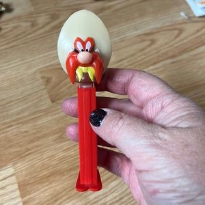 Pez dispenser
